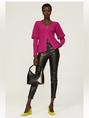 Fuchsia V-Neck Chunky Knit Cardigan